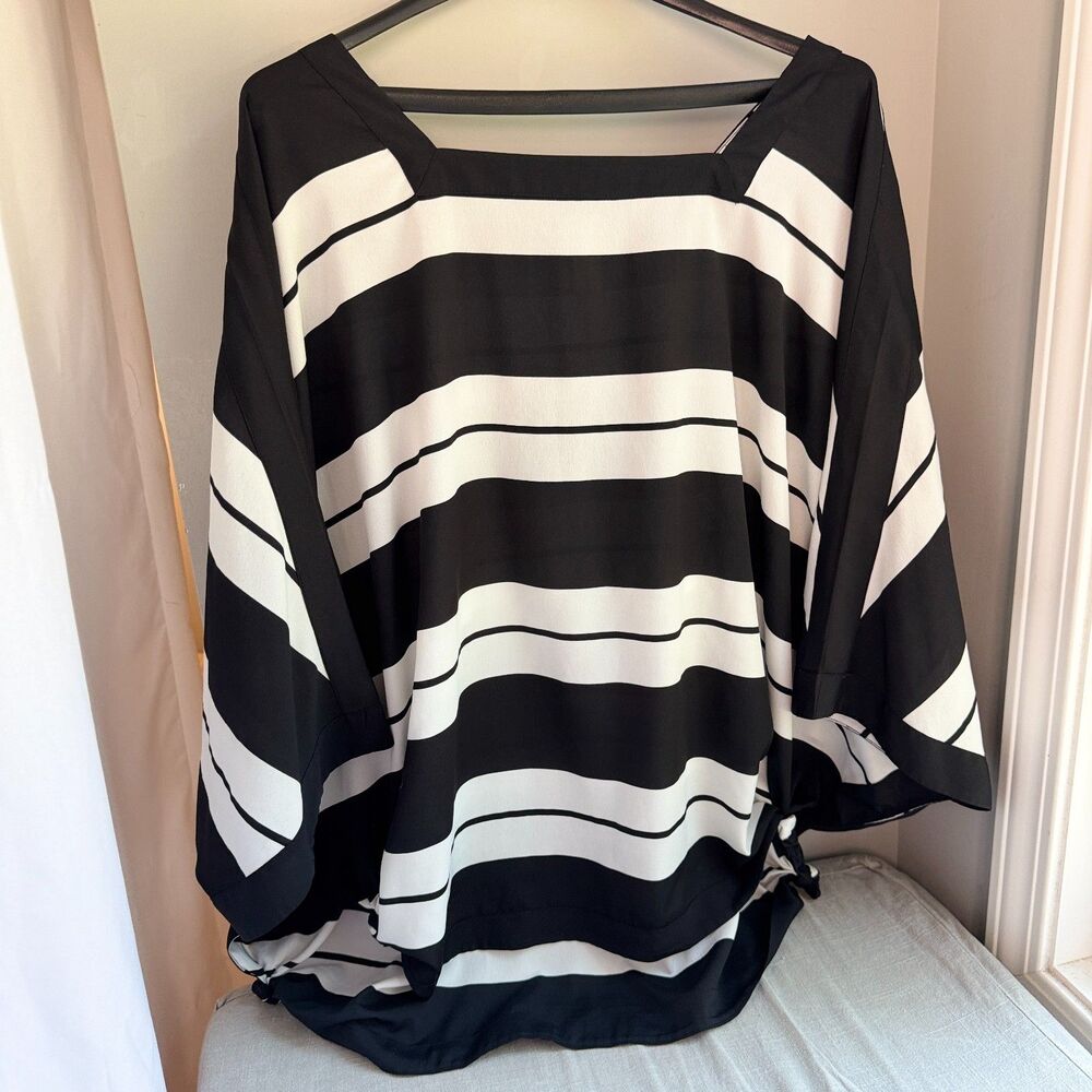 Chico's Black White Butterfly Sleeve Square Neck Pullover Blouse L XL  Descripti